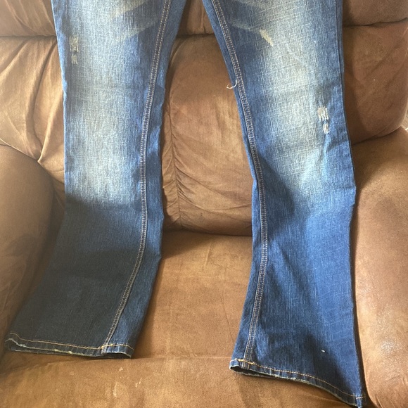 NWT BONGO Juniors Fab Fit Flare Jeans - Picture 3 of 8